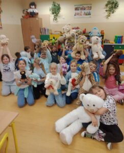 587972531 860561546558890 3898870097004670937 n