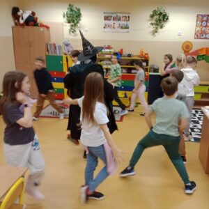 589744869 862722043009507 8005346122092910252 n